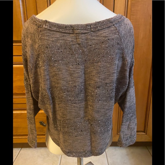 🔥5 for $20 - Crop Top - Picture 3 of 5